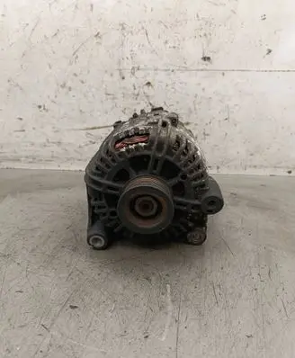 BMW 1 E81 E87 Generator/alternator 7799180 TG15C093