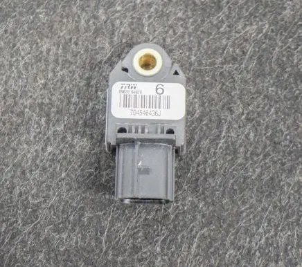 Toyota Hilux (AN10, AN20, AN30) Airbag deployment crash/impact sensor 8983104020