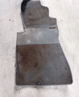 Mercedes-Benz 190 W201 Front floor mat 