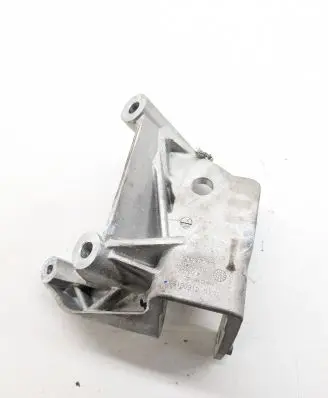 Volvo XC90 Engine mounting bracket 31430470 AD7VM2 25180912