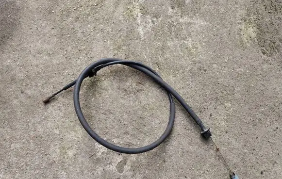 Jeep Cherokee XJ Throttle cable 52079109