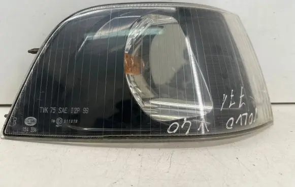 Volvo S40, V40 Front indicator light 30621834 30621832