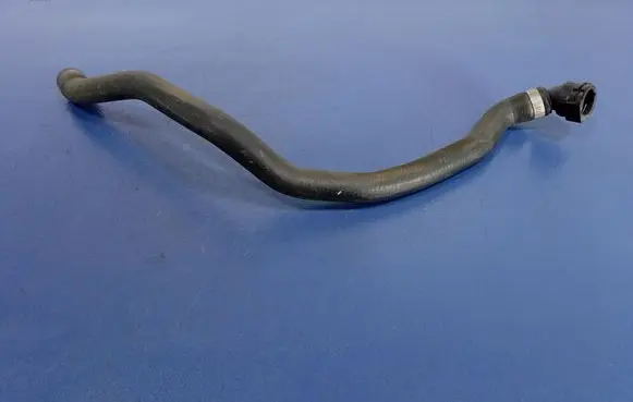 BMW 7 E65 E66 Engine coolant pipe/hose 6421837