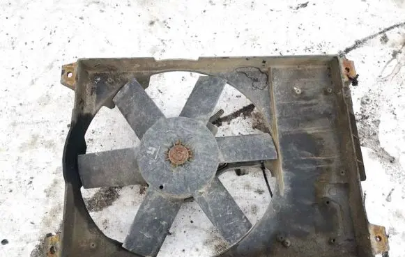 Fiat Ducato Radiator cooling fan shroud