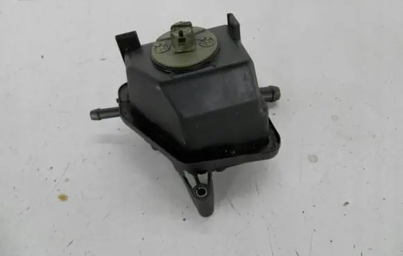 Skoda Octavia Mk1 (1U) Power steering fluid tank/reservoir 1J0422371