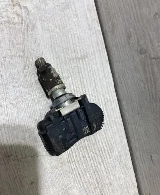 Tire pressure sensor