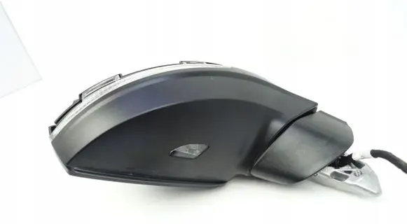 Volkswagen Touareg III Front door electric wing mirror 761857502B