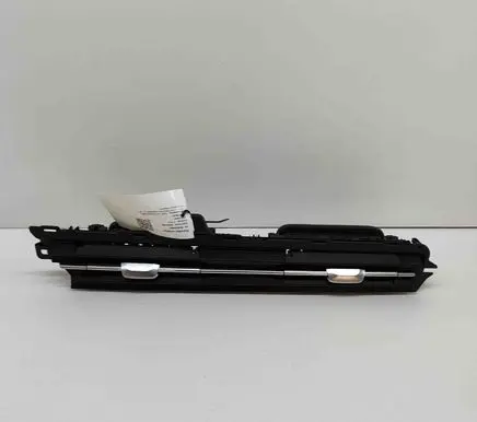 Audi A3 8Y Dashboard air vent grill cover trim 8Y2820951A