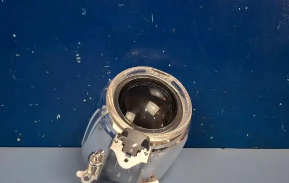 Headlight part