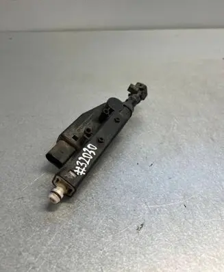 Volvo S70 V70 V70 XC Headlight washer spray nozzle A2C53108178