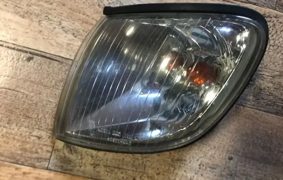 Hyundai H200 Front indicator light 6230R
