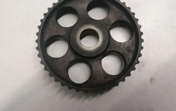 Volvo V70 Camshaft pulley/ VANOS 069109111