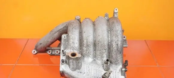 Suzuki Grand Vitara I Intake manifold SSACY J20A