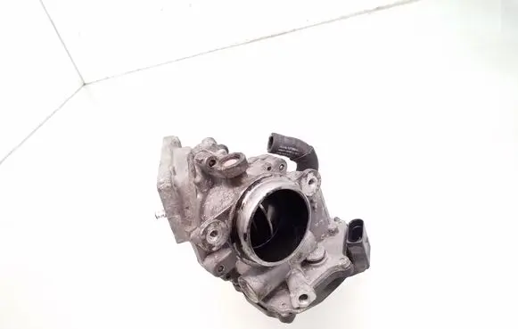 Skoda Octavia Mk3 (5E) Throttle valve 04L128063N 04L128637B 03N906081A