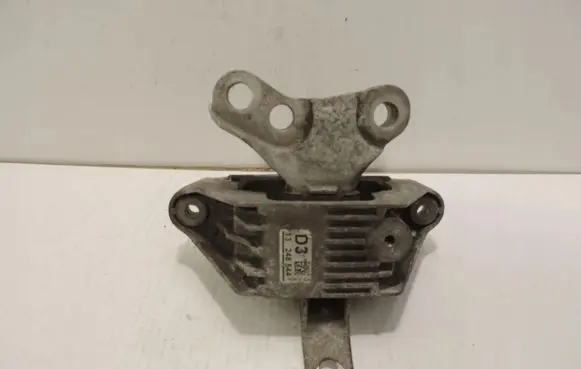 Opel Zafira C Gearbox mounting bracket 13248544