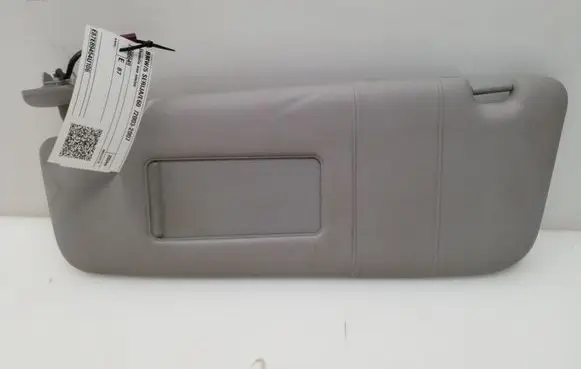 BMW 5 E60 E61 Sun visor 7066649