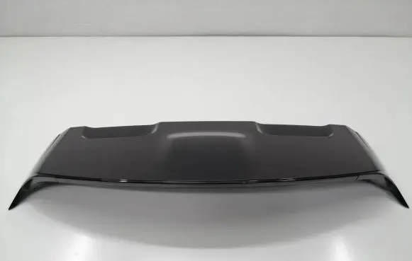 Tailgate/trunk spoiler