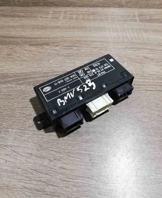 BMW 5 E39 Door control unit/module 8376068 12037310