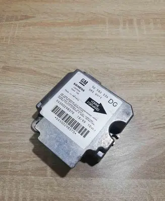 Opel Astra G Airbag control unit/module 90582536 1923594