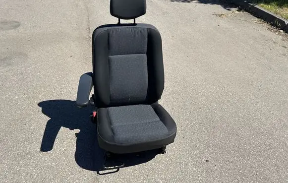 Opel Movano B Front driver seat