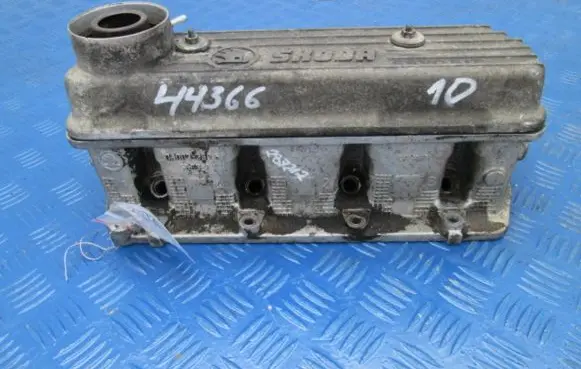 Skoda Favorit pick-up (787) Engine head 