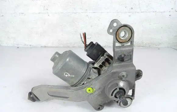 Ford Focus Front wiper linkage and motor BM51-17504-BJ