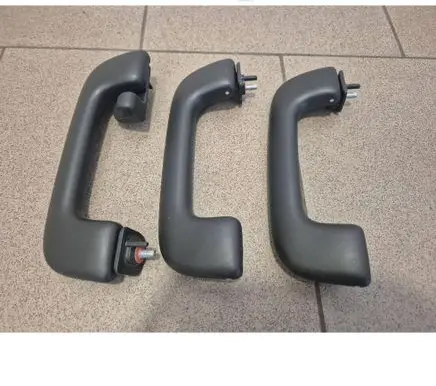 Hyundai Kona I A set of handles for the ceiling 