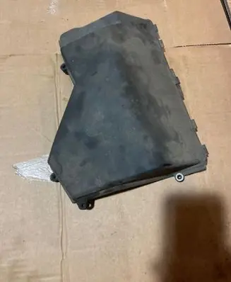 BMW X3 E83 Fuse box cover 7521582