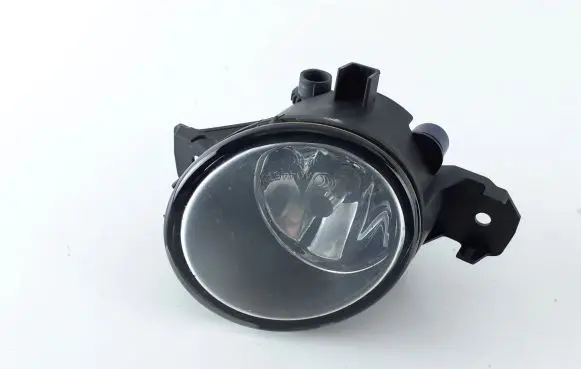 Nissan NV400 Front fog light 8200002470