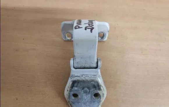 Front door hinge set