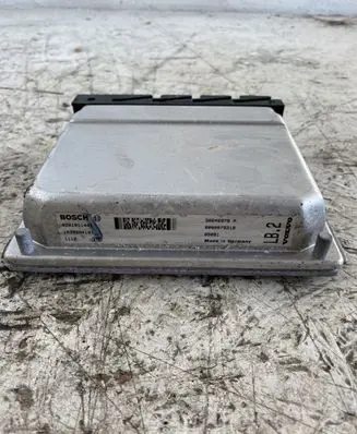 Volvo V70 Engine control unit/module