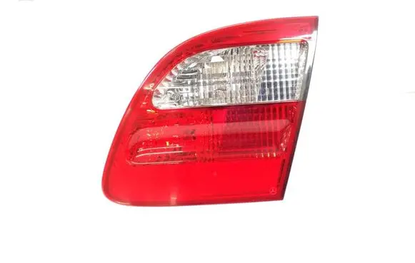 Mercedes-Benz E W211 Tailgate rear/tail lights A2118203064