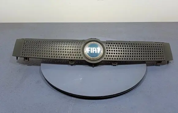 Fiat Panda II Front grill 735314236