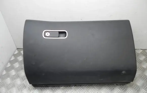 Mercedes-Benz GLE W167 Glove box set A1676804100 T9486