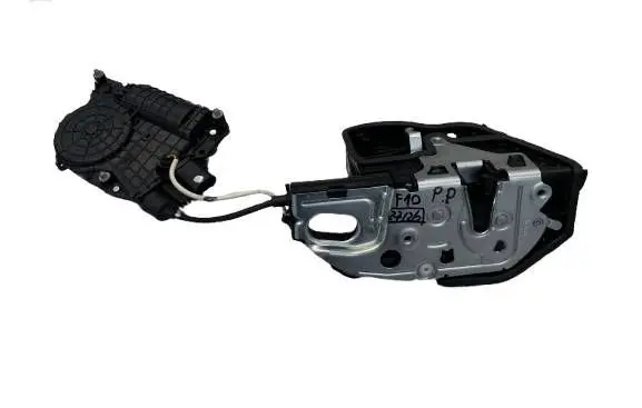 BMW 5 F10 F11 Front door lock 7185692