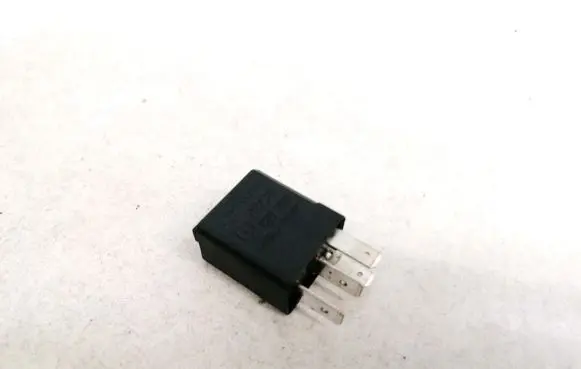 Opel Signum Other relay 24435922