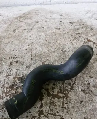 Opel Zafira A Intercooler hose/pipe