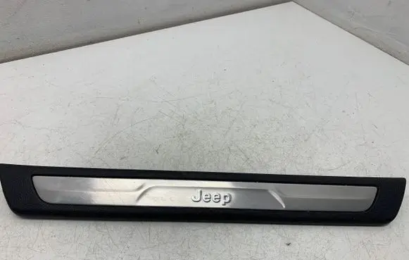 Jeep Grand Cherokee Front sill trim cover 1NC81DX9AB 66592