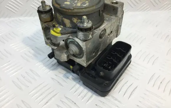 Mitsubishi L200 ABS Pump 4670A231