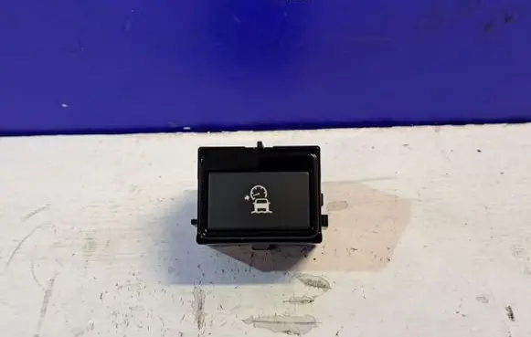 Jaguar XE Cruise control switch GX7314E132AA