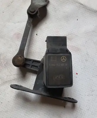Mercedes-Benz SL R230 Headlight/headlamp level sensor A0025428818 2303200089