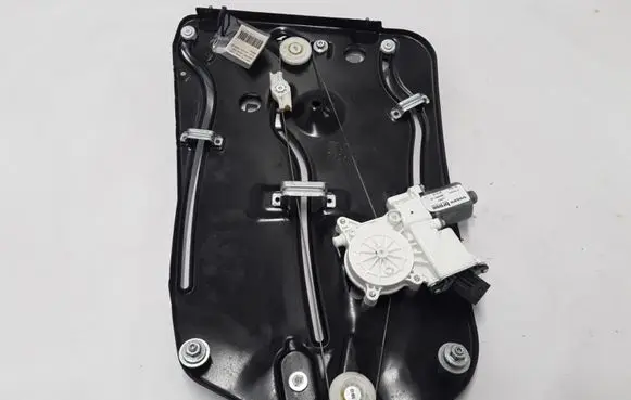Volvo C70 Rear window lifting mechanism without motor 31253534
