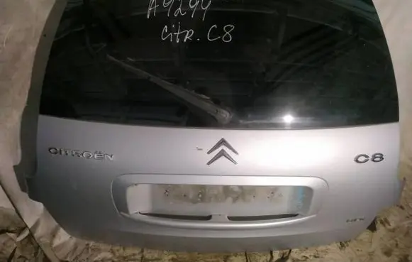 Citroen C8 Tailgate/trunk/boot lid pilkas