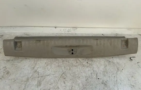Chrysler Pacifica Trunk/boot sill cover protection 5RH96PD2AC