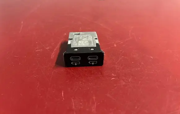 BMW X3 G01 USB socket connector 8711938 84108711938