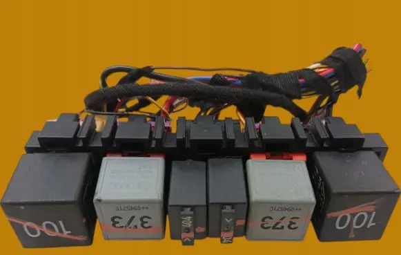 Skoda Octavia Mk2 (1Z) Other relay