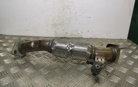 Hyundai Tucson LM Muffler pipe connector clamp 