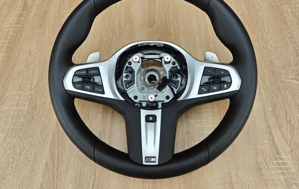 BMW 5 G30 G31 G38 Steering wheel 8746162