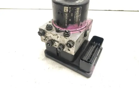 Volkswagen Golf V ABS Pump 1K0614517AE 1K0907379AC 10096003593