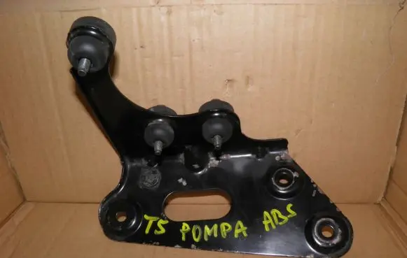 Volkswagen Transporter - Caravelle T5 ABS pump bracket 7H0614711A
